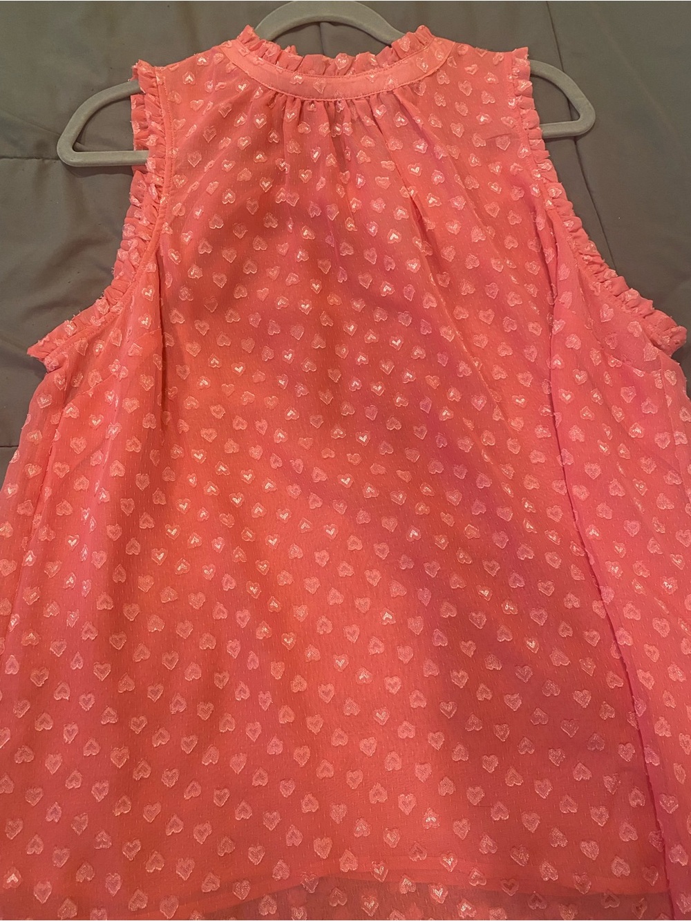 torrid Coral Pink Sleeveless Heart-Print Ruffle Blouse - Picture 1 of 5